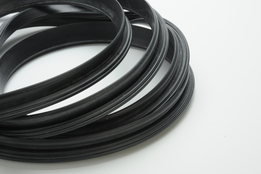 Imperial Seal ボーダーレス Cable Lip Seals - SuperJet – Plumettaz America Corp.