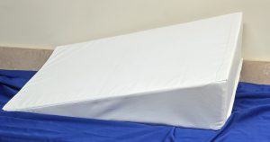 Bara-med Wedge cushions